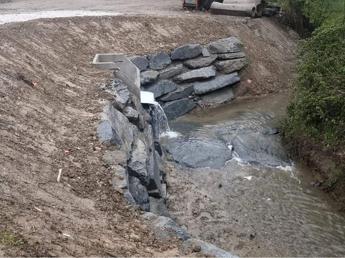Scogliera in massi ciclopici